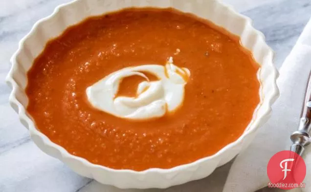 Sopa De Tomate Refrigerada Com Aroma De Laranja