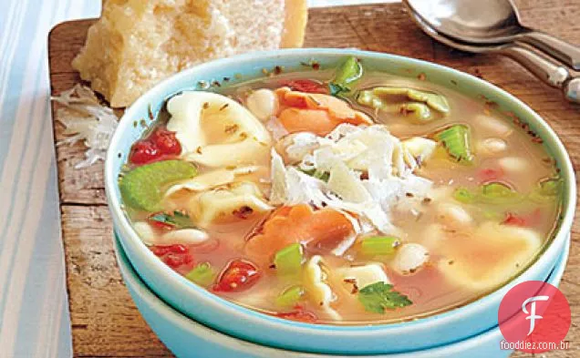 Tortellini e Sopa De Feijão Branco