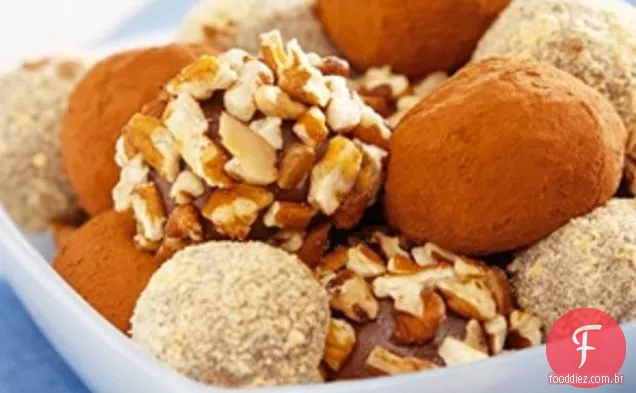 Trufas De Chocolate E Manteiga De Amendoim