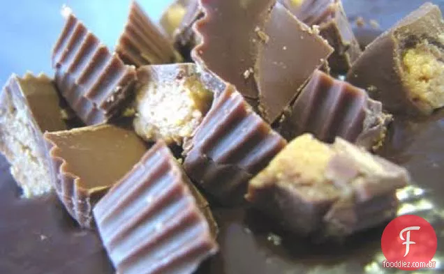 Bolo De Manteiga De Amendoim Em Camadas