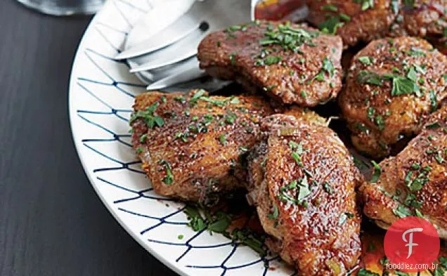 Coxas De Frango Esfregadas Com Especiarias