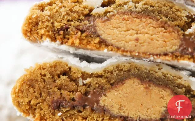 Biscoitos de gengibre recheados com manteiga de amendoim