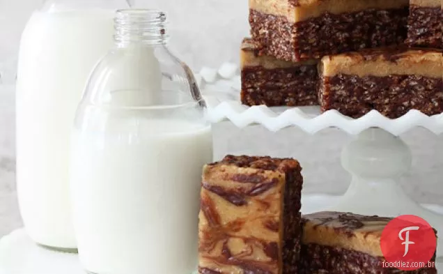 Chocolate Manteiga De Amendoim Banana Arroz Krispie Quadrados