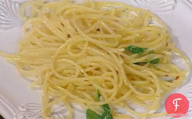 Espaguete no estilo do motorista do carrinho - - - Spaghetti alla Carrettiere
