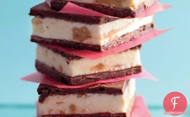 Sanduíches de sorvete com manteiga de amendoim e Brownie