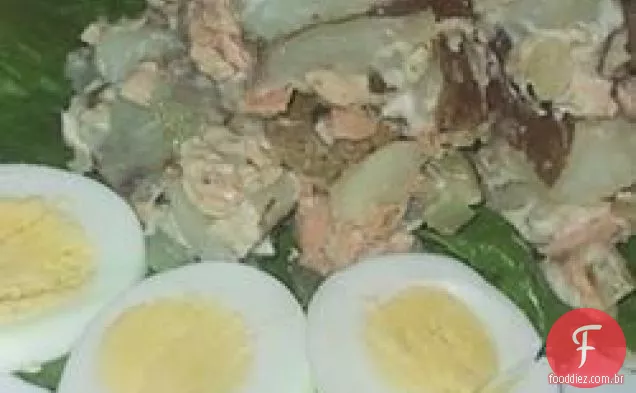 Salada russa de salmão e batata