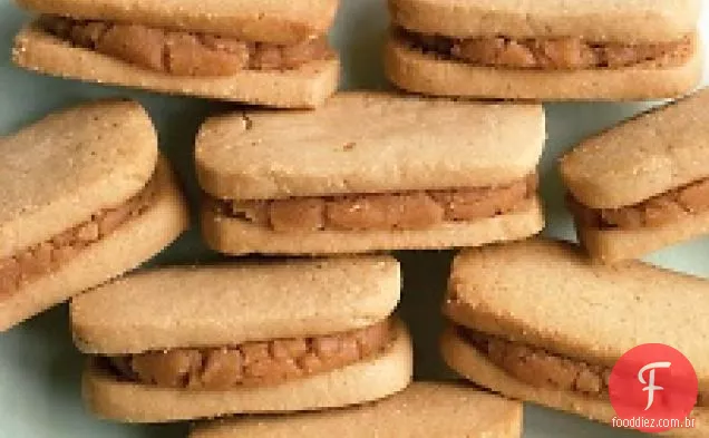 Biscoitos Sanduíche De Manteiga De Amendoim
