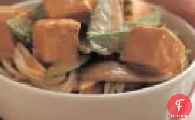 Tofu refogado com amendoim