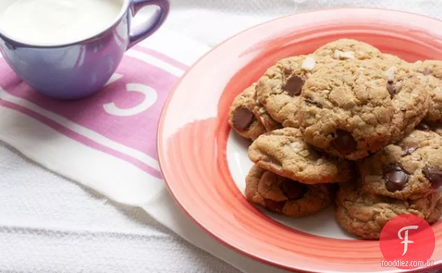 Manteiga de amendoim sem farinha-biscoitos de chocolate