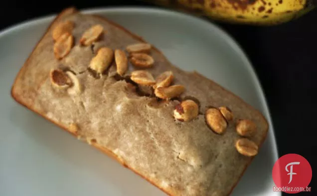 Pão de banana e amendoim