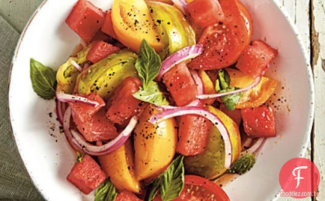 Salada de tomate e melancia