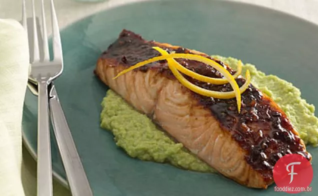 Salmão Envidraçado Com Edamame