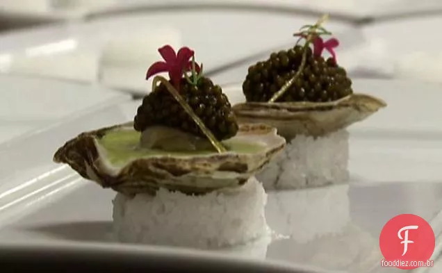 Vichyssoise de ostras Kumumoto e Caviar real