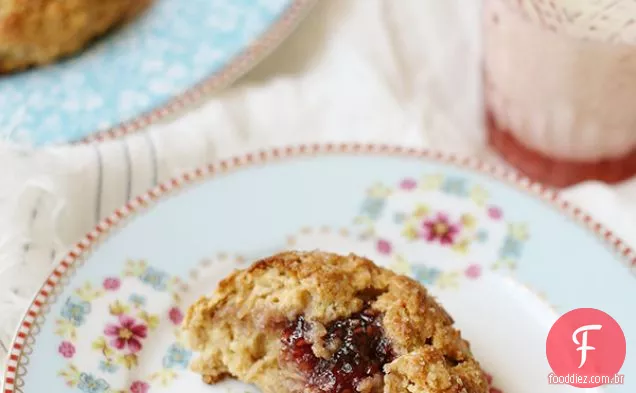 Manteiga De Amendoim E Geléia De Aveia Scones