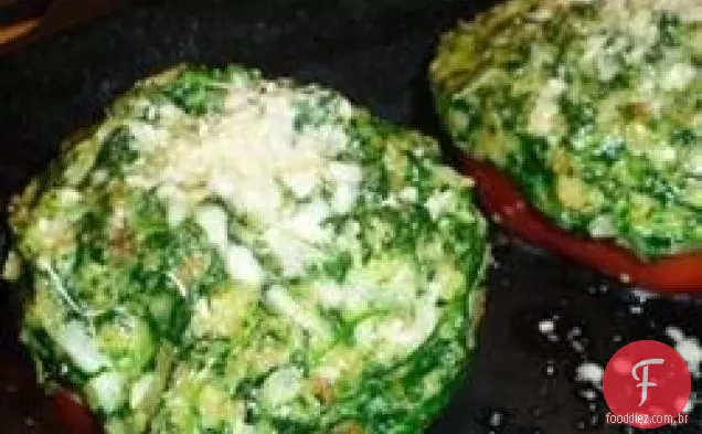 Tomates com cobertura de espinafre Ms B