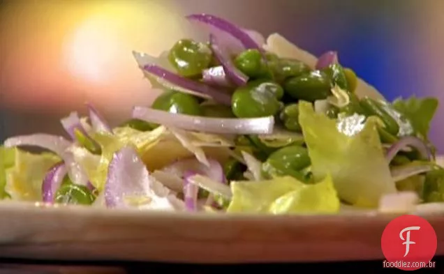 Salada de feijão Fava e Pecorino