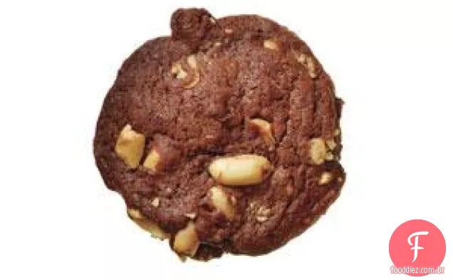 Bolachas de chocolate com passas de amendoim
