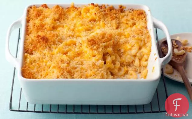 Macarrão cozido e queijo