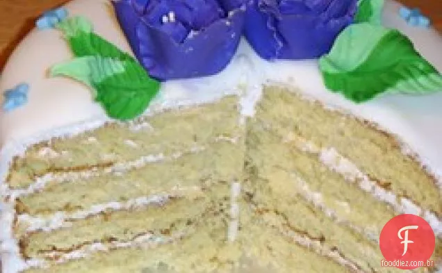 Bolo branco da tia Bert