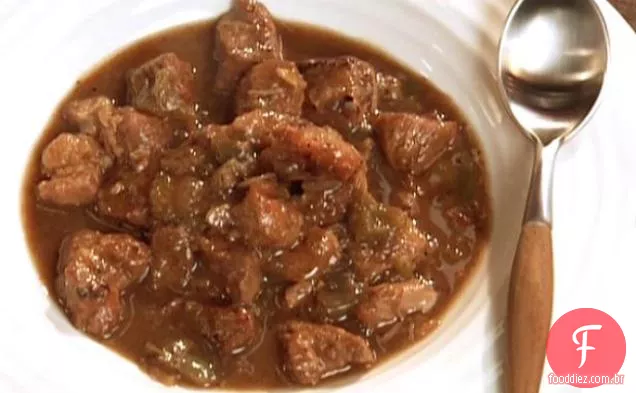 Ensopado de porco e pimenta verde