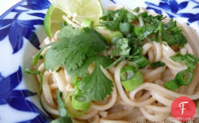 Macarrão De Amendoim Tailandês