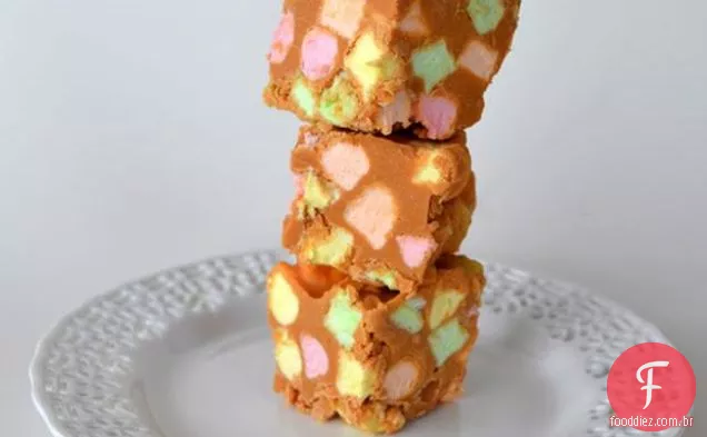 Bolo De Confete De Manteiga De Amendoim