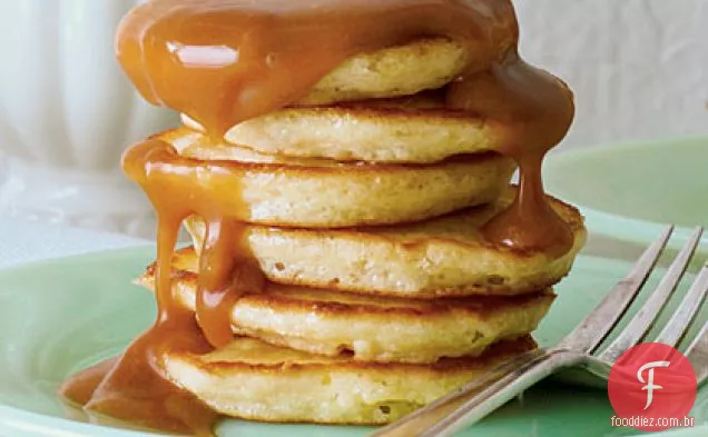 Panquecas De Bolo De Caramelo