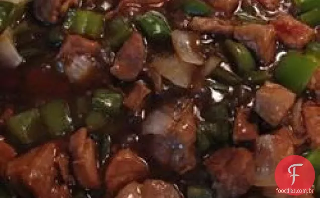Carne de porco mel com pimentas