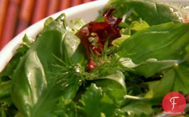 Salada De Ervas Fácil