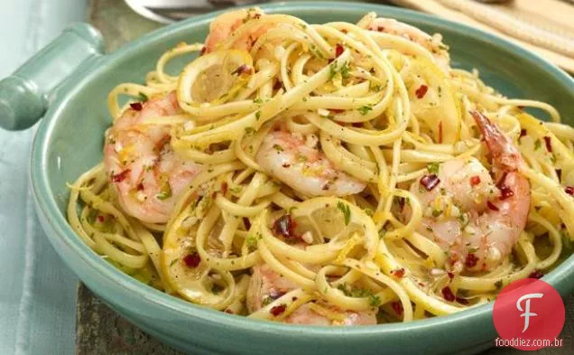 Linguine com camarão Scampi