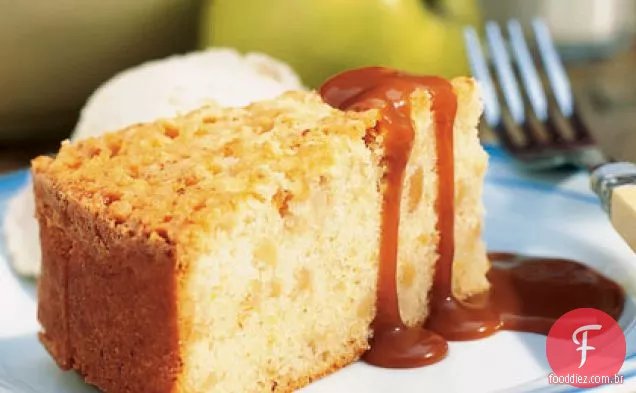 Bolo De Manteiga Com Amêndoa E Maçã