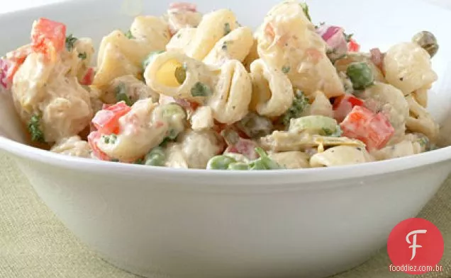 Salada de macarrão com Bacon, ervilhas e molho cremoso de Dijon