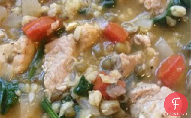 Mongo Guisado (Sopa De Feijão Mungo)