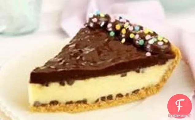 Torta Fácil Do Cheesecake Da Microplaqueta Do Chocolate