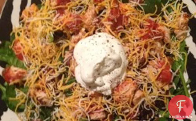 Salada mexicana de frango e Feijão Preto
