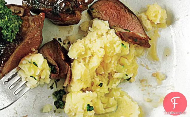 Purê De Batatas Com Soro De Leite Coalhado