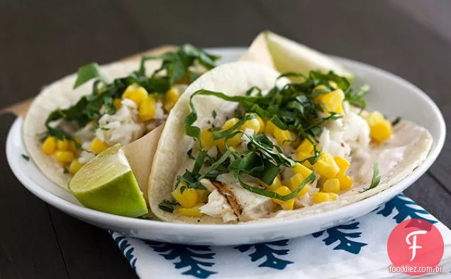 Tacos De Peixe Com Creme Chipotle
