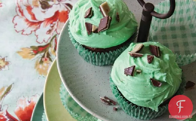 Mint Chocolate Chip Cupcakes