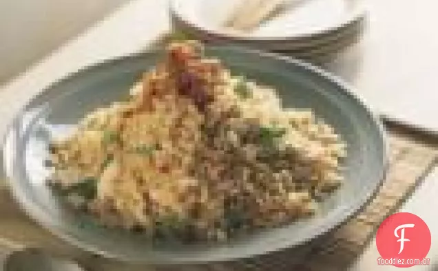 Arroz Frito Com Caranguejo E Manjericão Tailandês