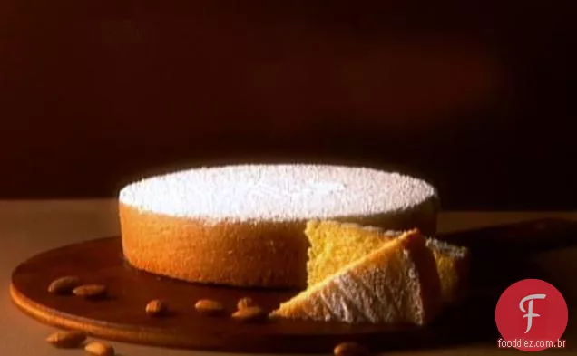 Bolo De Amêndoa