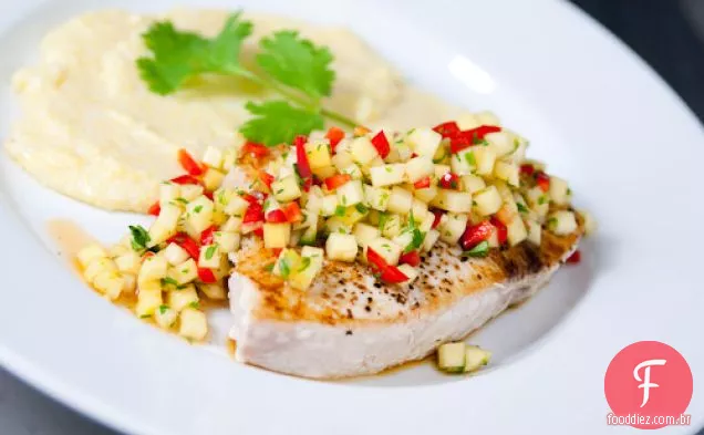 Peixe Grelhado Com Manga Verde Pico De Gallo