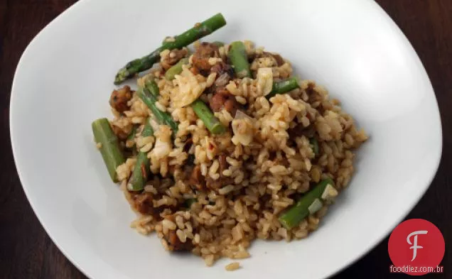 Arroz Integral Com Molho Tempeh E Tahini