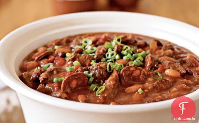 Carne, feijão preto e Chorizo Chili