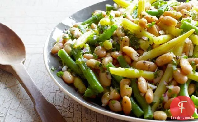 Salada De Feijão De Jardim