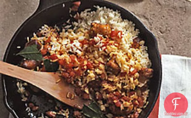 Arroz Annatto Com Salsicha E Tomate