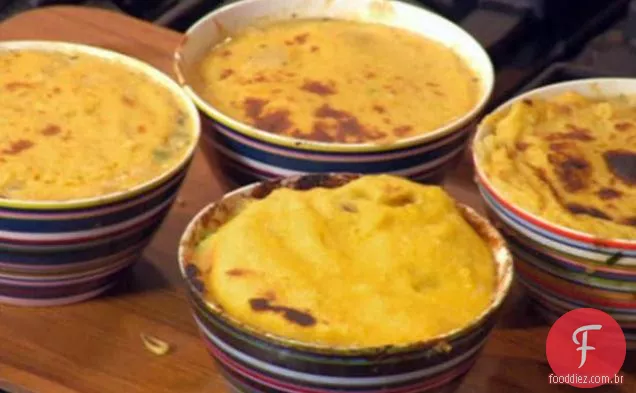 Estragão-Tortas De Frango com creme e Polenta