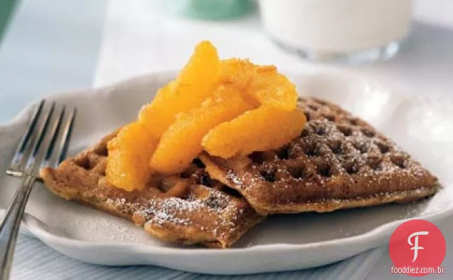 Waffles cítricos com compota de marmelada