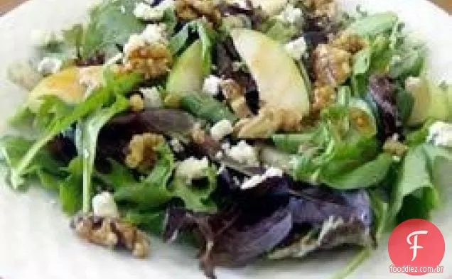 Salada de Pêra picante e queijo azul