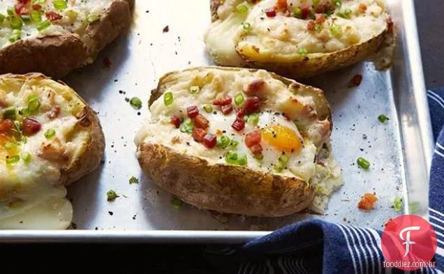 Carbonara batatas recheadas com Pancetta crocante