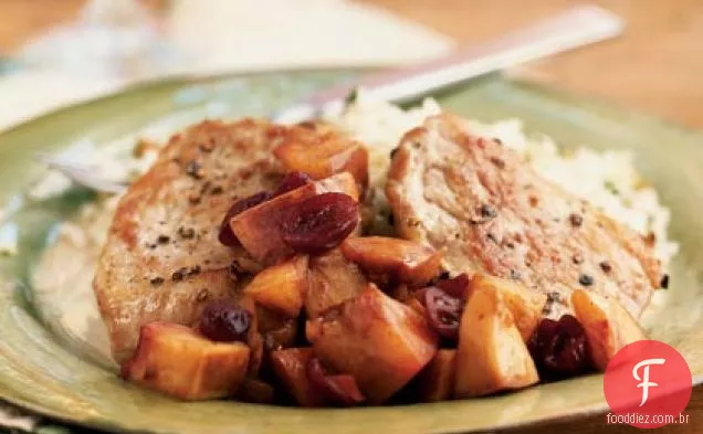Medalhões de porco com nectarina-Chutney de Cranberry